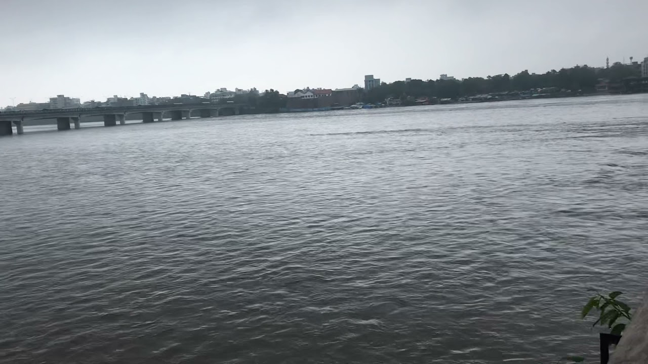 Surat Tapi  River Heavy Rains 2021