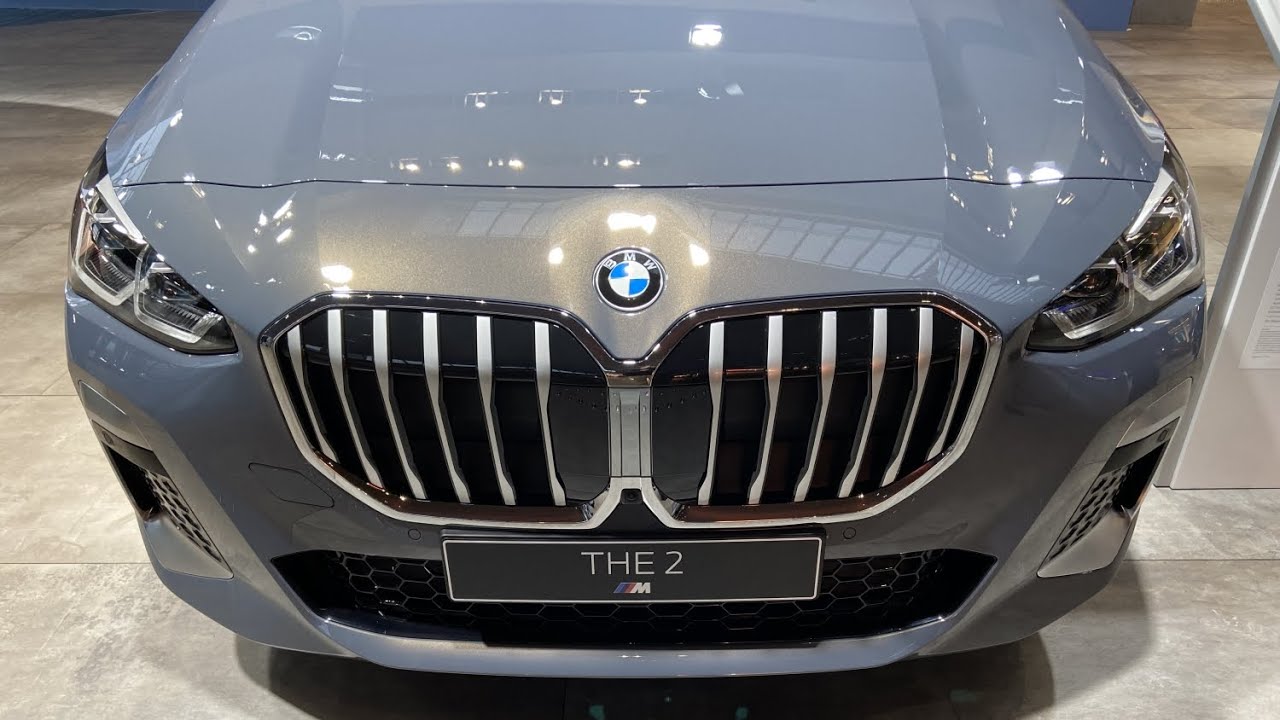 2022 BMW 223i Active Tourer M Sport U06 in Sparkling Kupfergrau