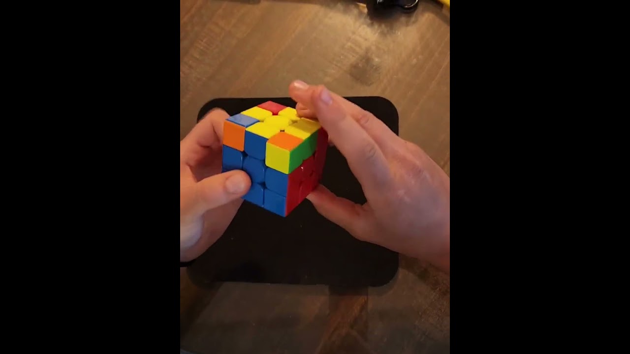 White cross example solve #rubikscuber #cubing