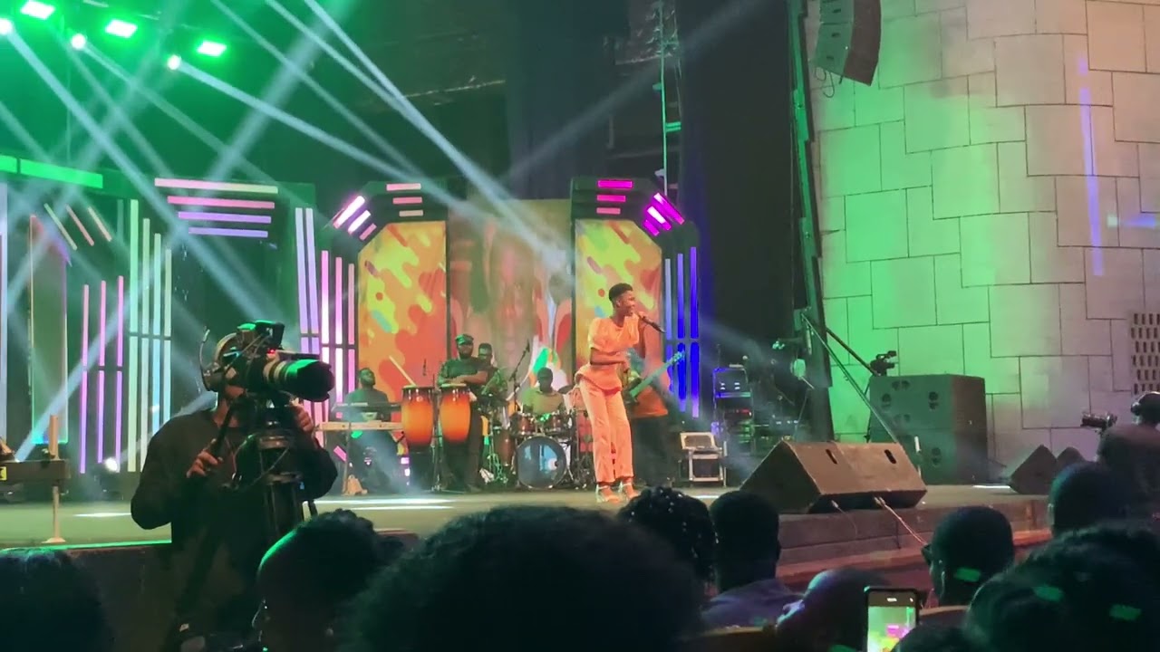 Grand Finale: Second performance on the heat stage