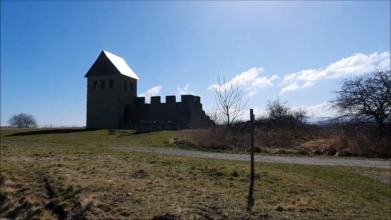 Spuren des Mittelalters am Harz; - Kaiserpfalz Werla