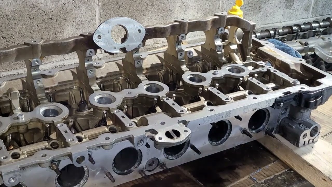 BMW N52 Cylinder Head Assemble