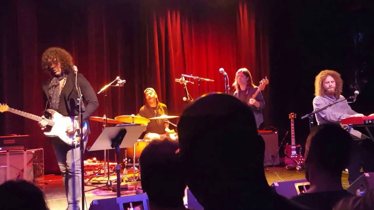 Doyle Bramhall II Rich Man Tour 