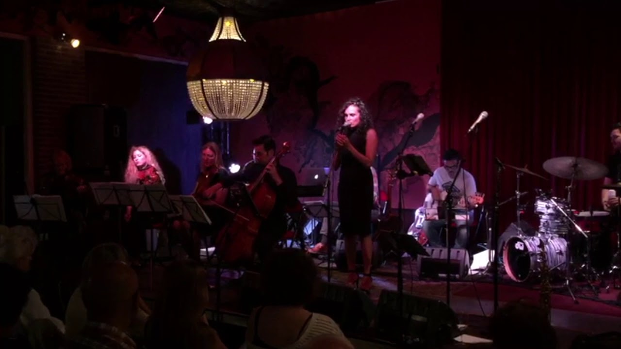 Sua Melodia - Friday Night Live!