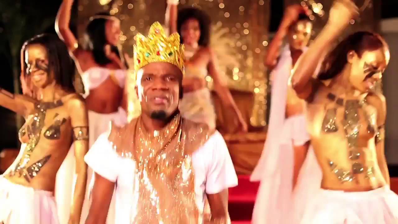 DJAKOUT # 1 Kanaval 2016 video - PA Manyin Kouwonn Mwen!