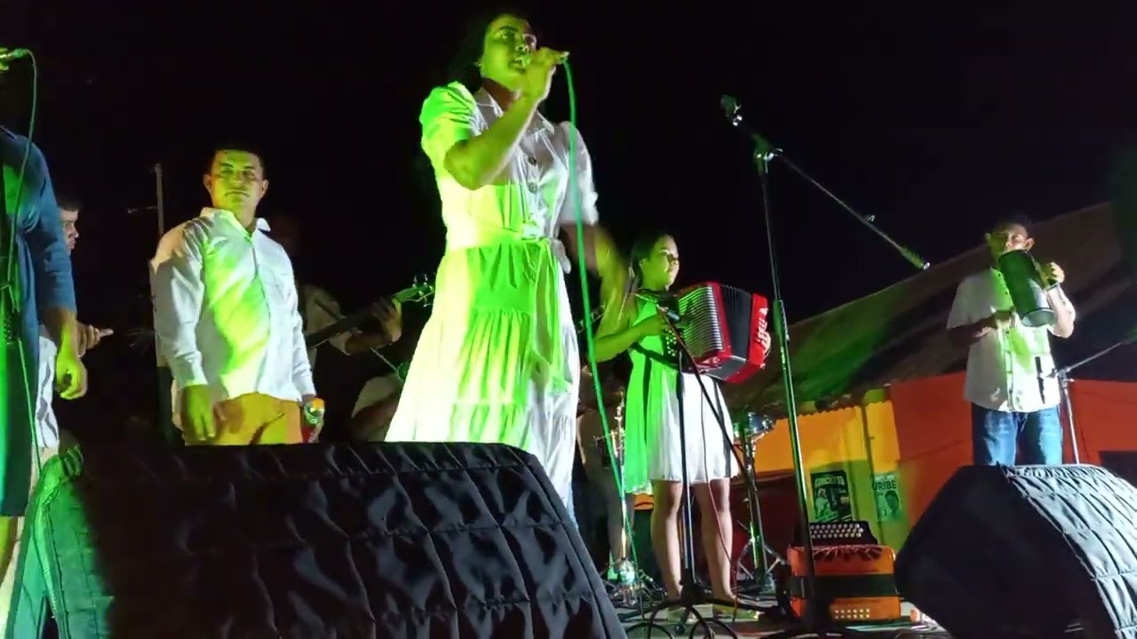 celebrando la Victoria, recibe tu bendición. ...