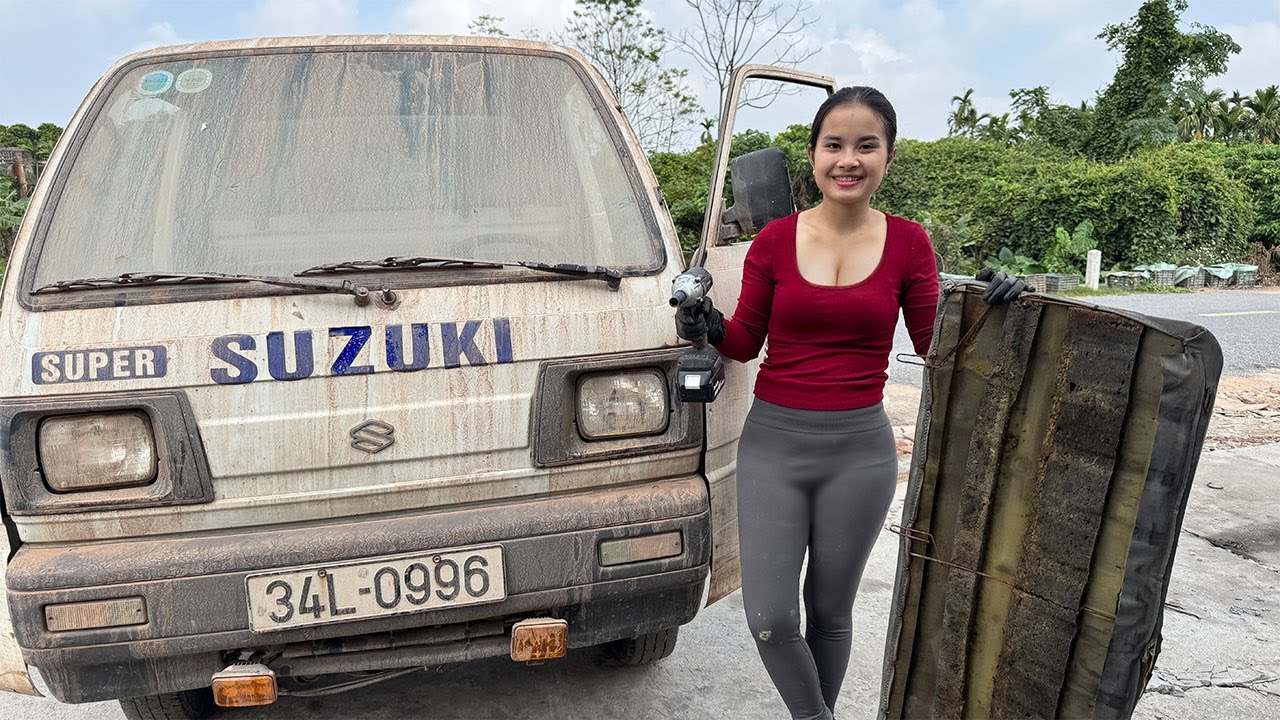 Talented Girl Restores the Damaged Cabin of a 500kg Suzuki Truck After Years of Abandonment