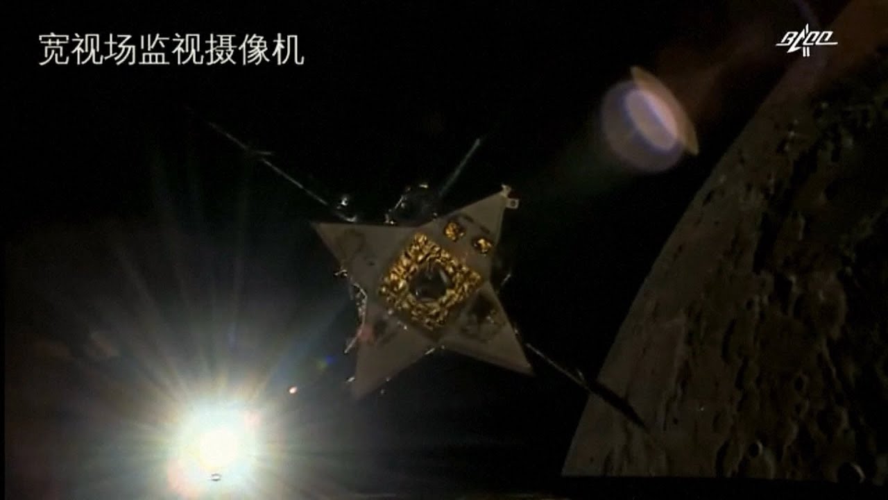 Chang’e-5 orbiter-sample return vehicle separates from ascender