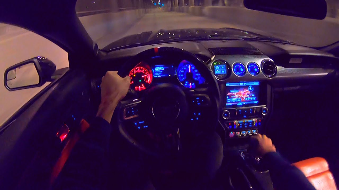 WOT POV ЖЁСТКО ТЯНЕТ В МОЁМ MUSTANG GT!! *ЗВУЧИТ БЕЗУМНО*