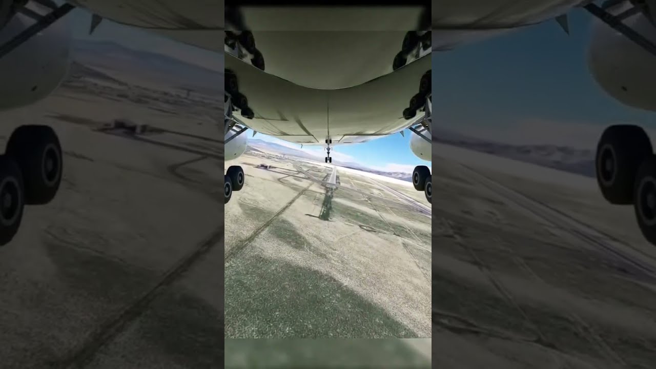 Редкому самолету Зоны 51 отказано в посадке...