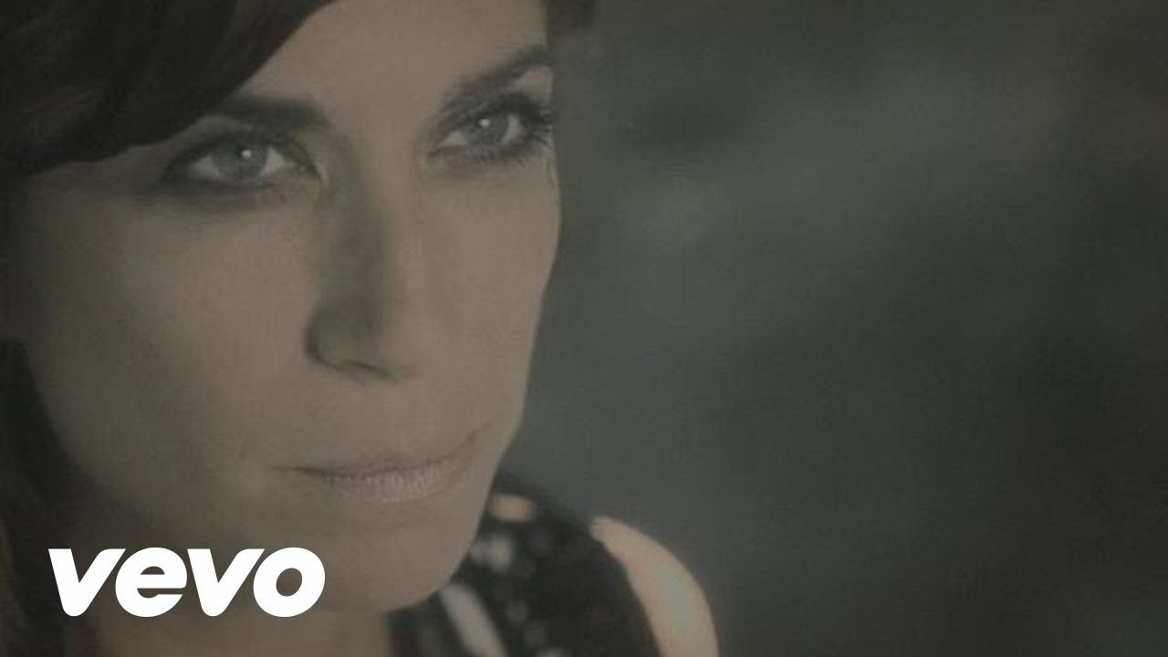 Nicole Atkins - Hotel Plaster