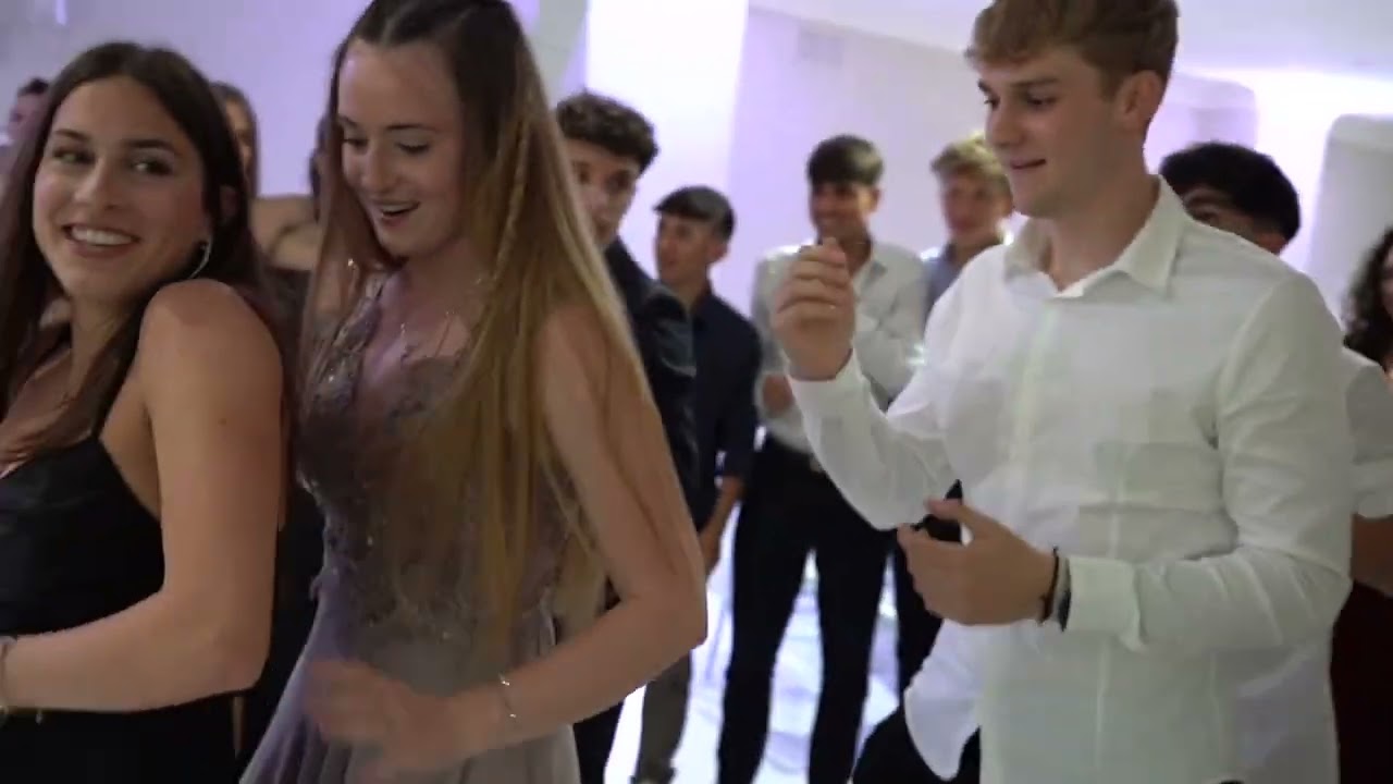 VIDEO FESTA 18 ANNI DAVIDE 16 5 2024 VILLA MARTA