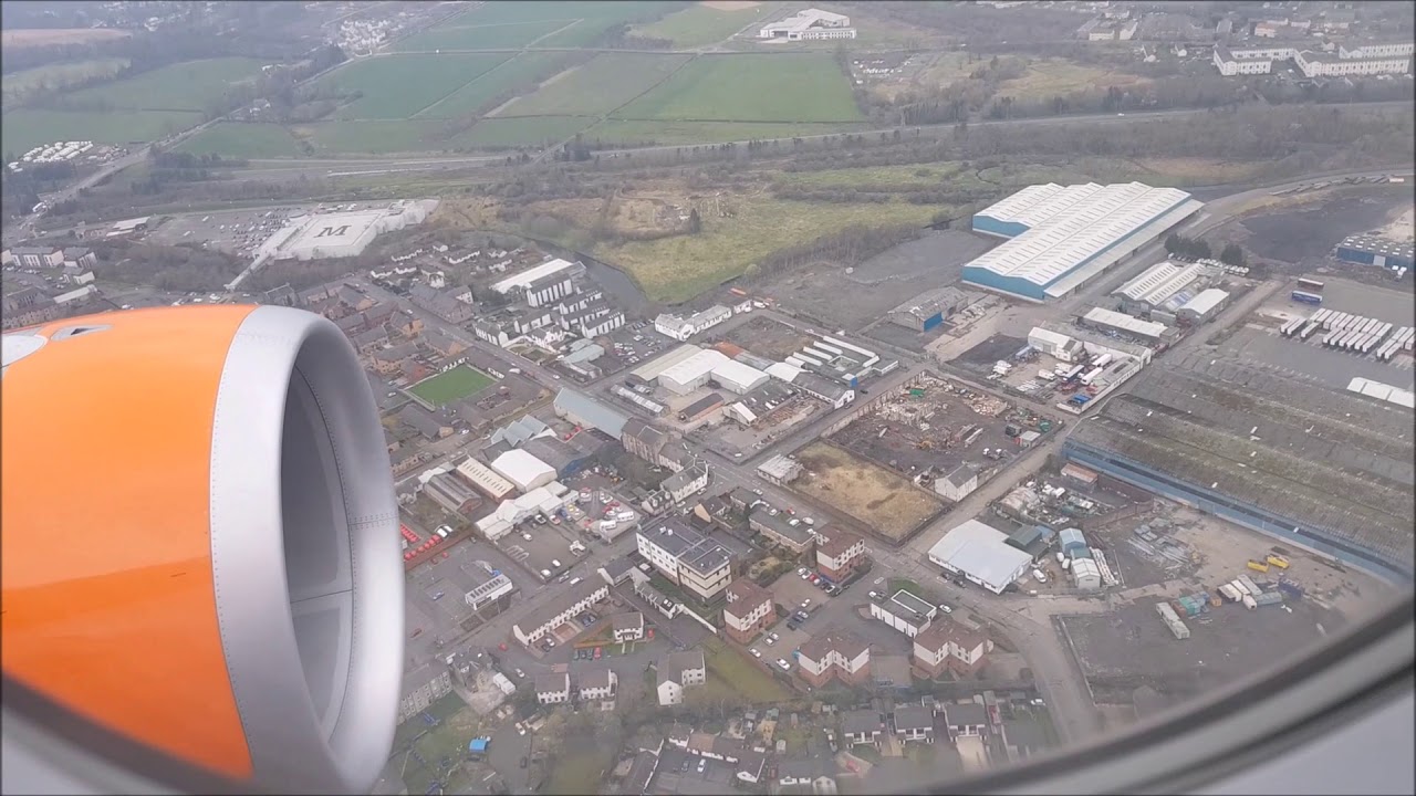 Glasgow Airport Easyjet take off