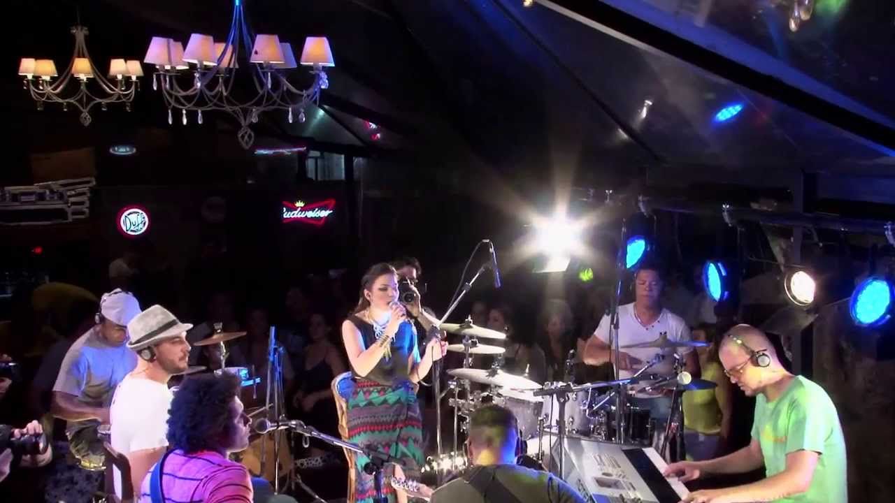 Vapor Barato / Rolling in Deep