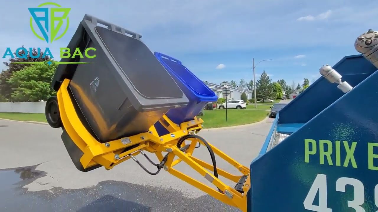 Lavage de Bacs en action! Bin cleaning in action!