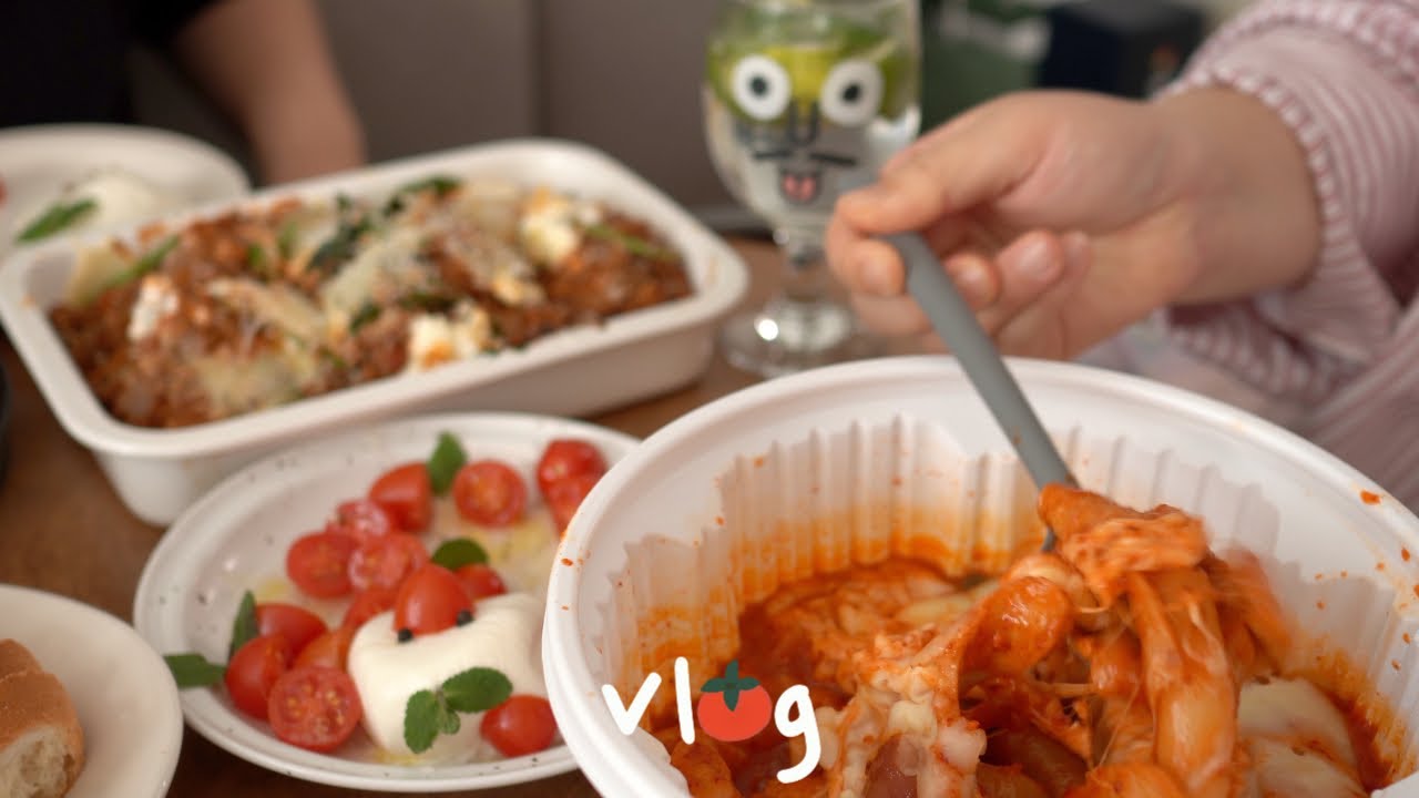 지금부터 돼지파티를 시작하겠습니다 모두 자리에 착석해주세요 / 마켓컬리 추천템 / 크리스마스요리, 엽떡,생선까스