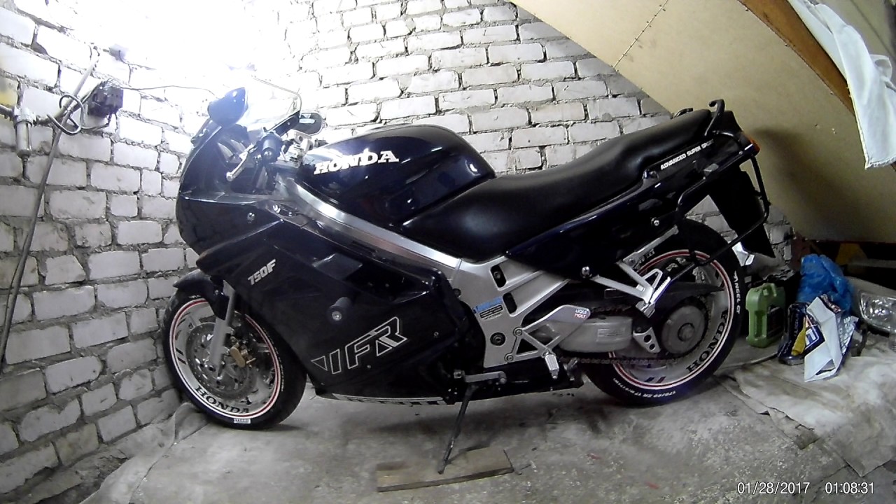 HONDA VFR 750f обзор