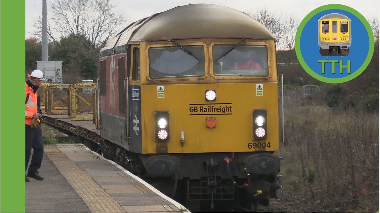 Trains at Eaglescliffe
