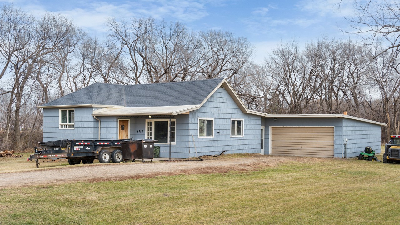 4350 N Columbia - AI Walkthrough Video