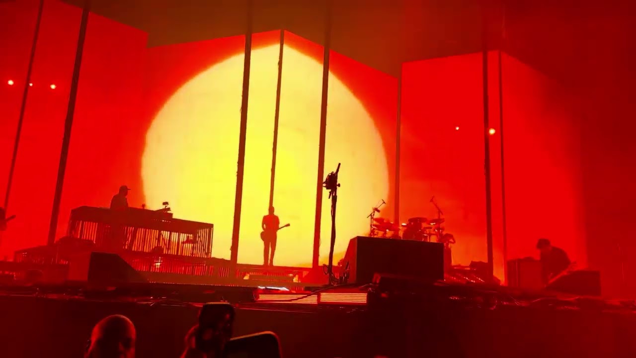 Change (Deftones @CFG Arena Baltimore 11 Sept. 2025)