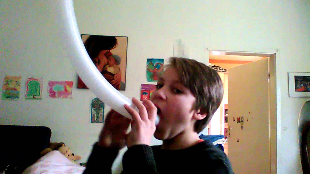 Einfacher zaubertrick    modellierballon schlucken