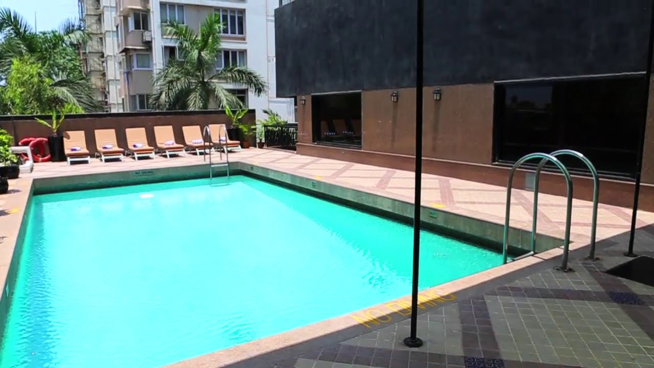 Fariyas Hotel a 4 Star Budget Hotel in Colaba Mumbai