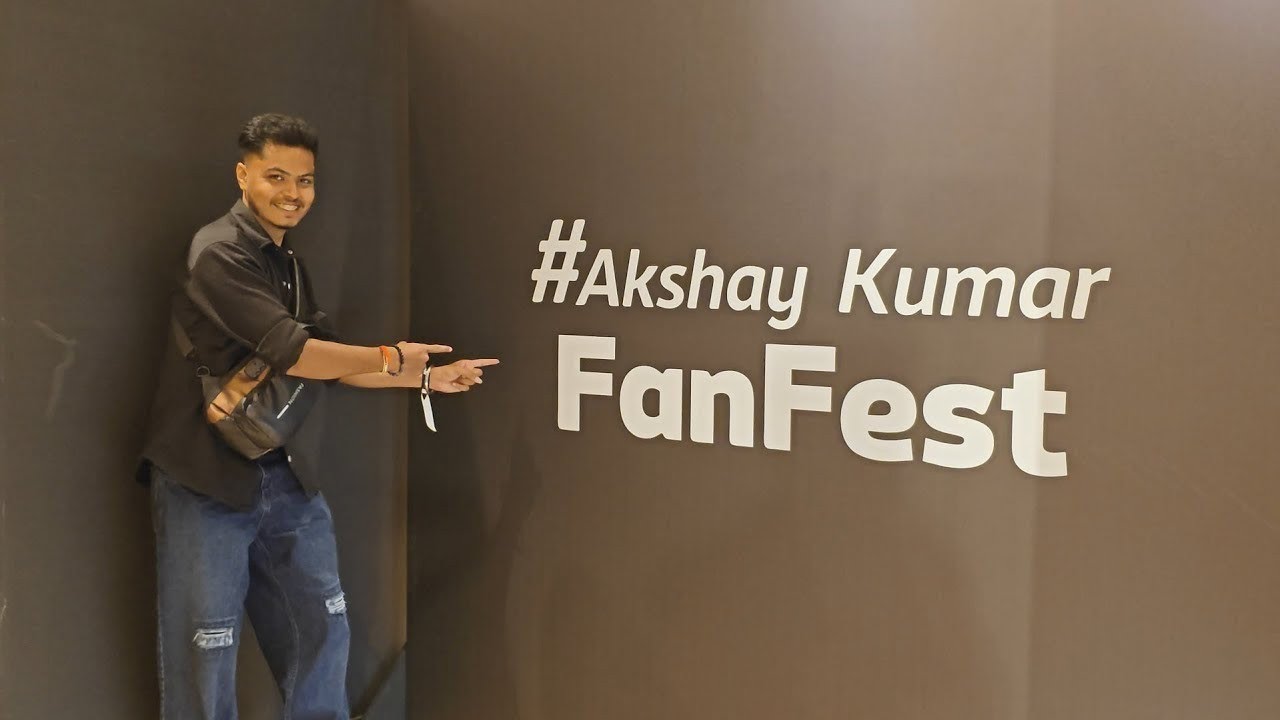 FIRST TIME MEETING AKSHAY KUMAR?! (Emotional Fan Reactions 2025)