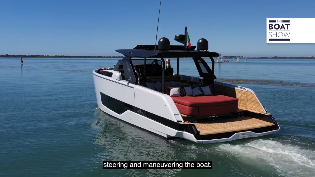 CRANCHI A46 LUXURY TENDER - Motor Boat Review - The Boat ShowCranchi A46 Luxury Tender Sub eng