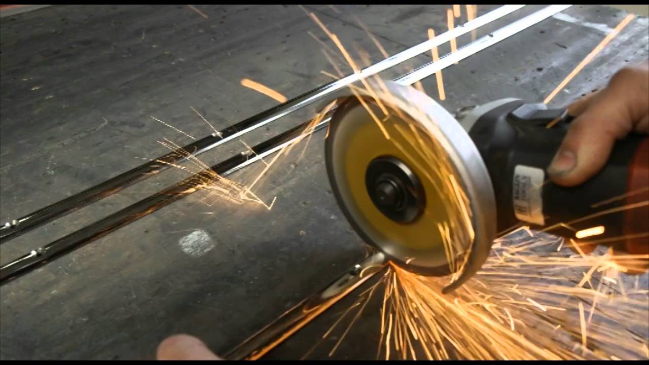instructievideo: 'stootlijst monteren'