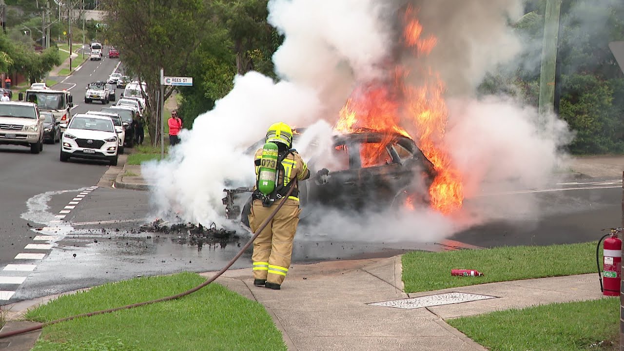 Mercedes bursts into flames in Parramatta