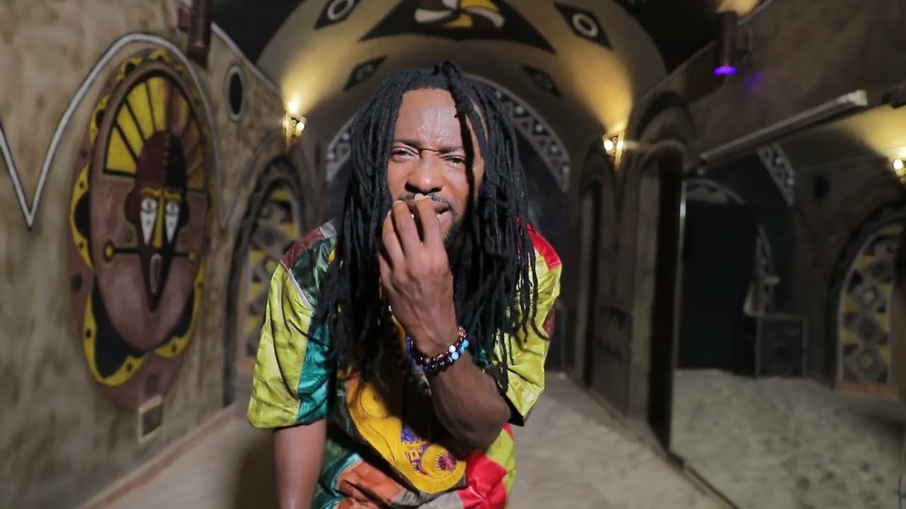 Ismo Vitalo - Bifuru ( Clip Officiel )
