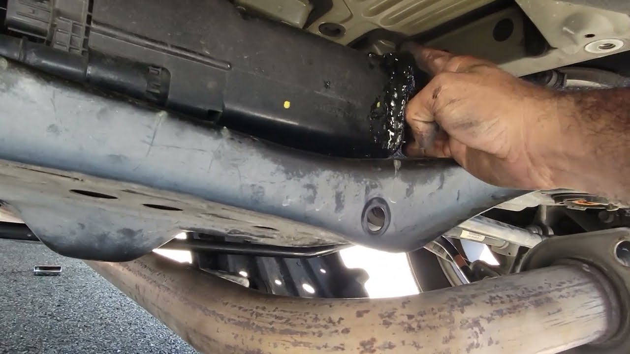 How to remove your EVAP charcoal canister from 2012- 2017 Toyota Camry (P0441, P0455)