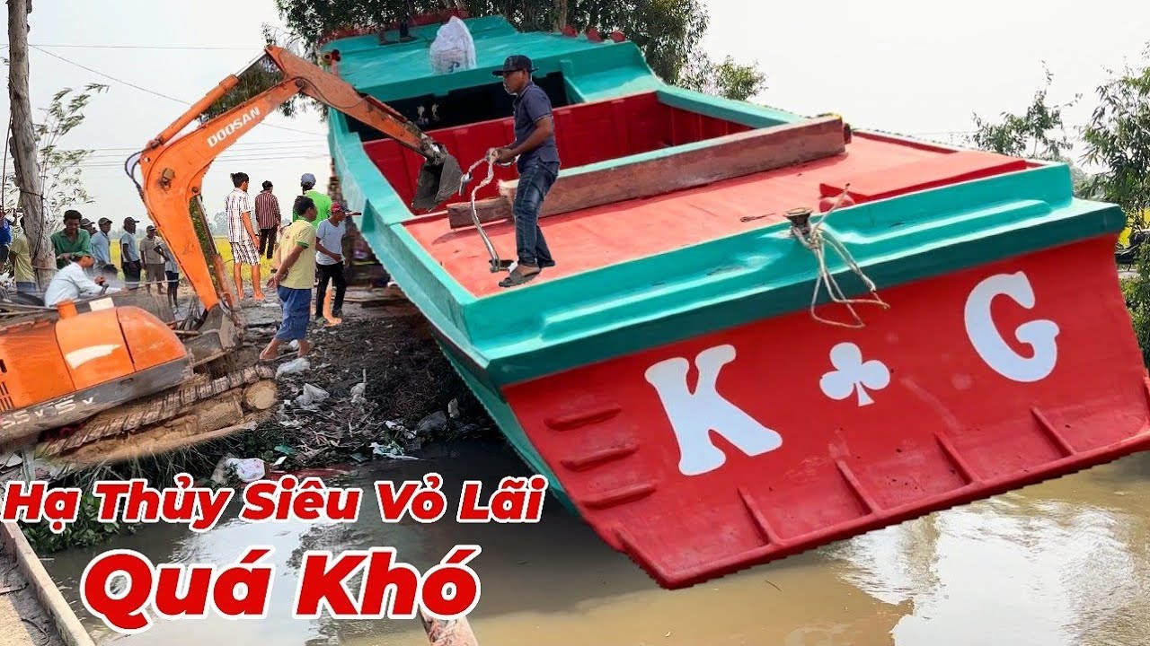 Mướn Xe Cuốc 2 Triệu Kéo Siêu Vỏ Lãi Xuống Sông. Không Dễ Ăn Chút Nào.