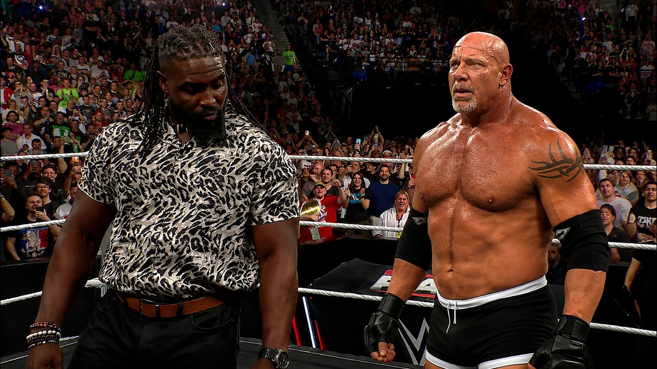 WWE Goldberg Returns & Destroys Oba Femi, Monday Night Raw Latest Highlights