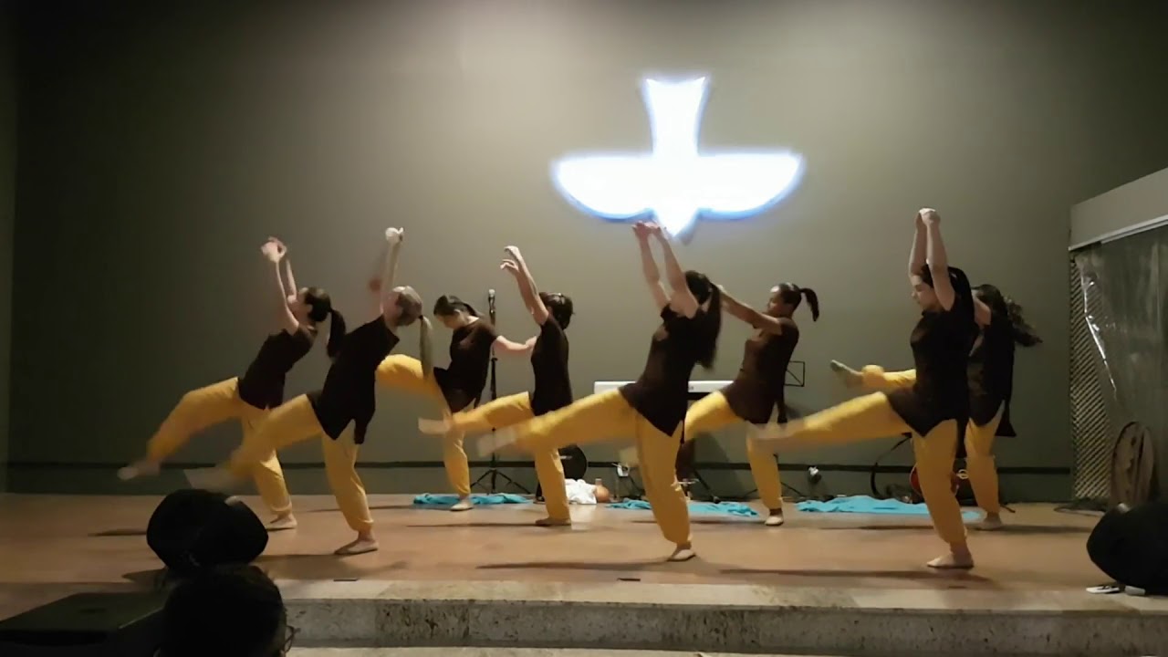 Apresentação da música: Nas mãos do oleiro- Graciele farias