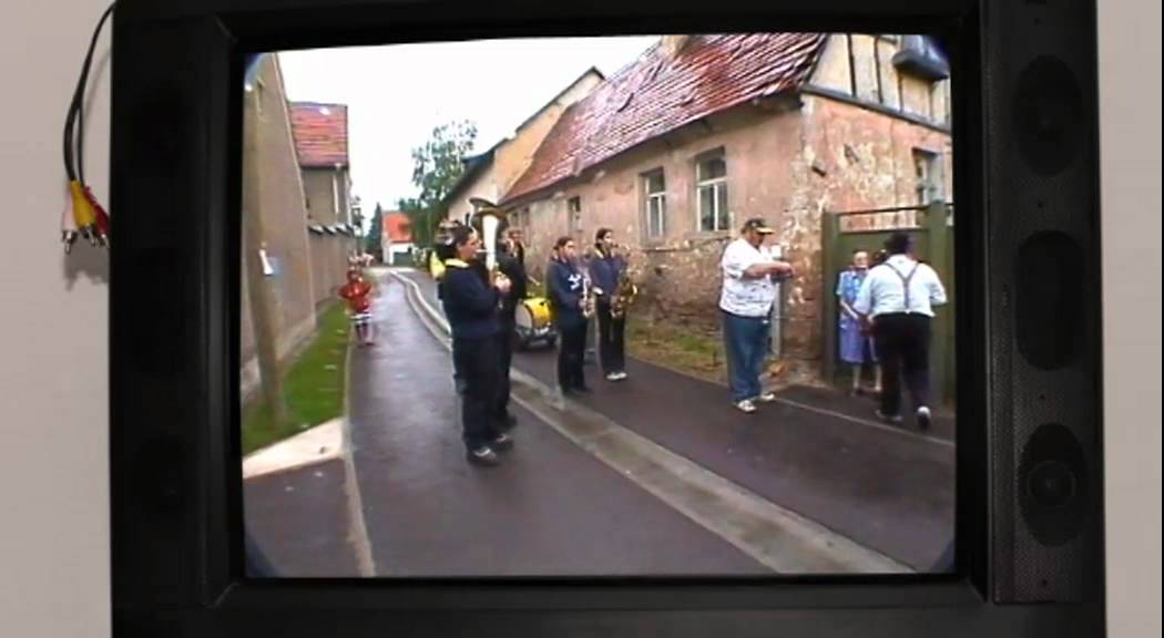 Pfingsten in Kreisfeld 1999 Maienaustragen