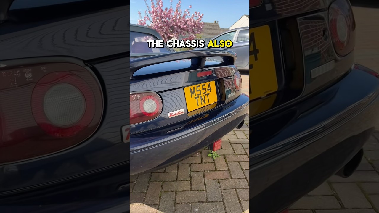The Eunos Roadster R Limited is proof Miata is always the answer #carshorts #mazdamx5 #miata
