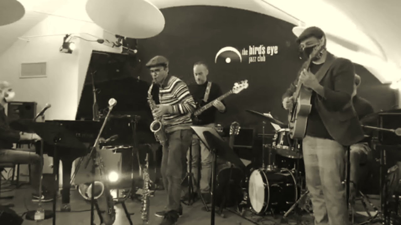 Tiago Barros Quinteto - Live at Bird's Eye Jazz Club (Kolibri)