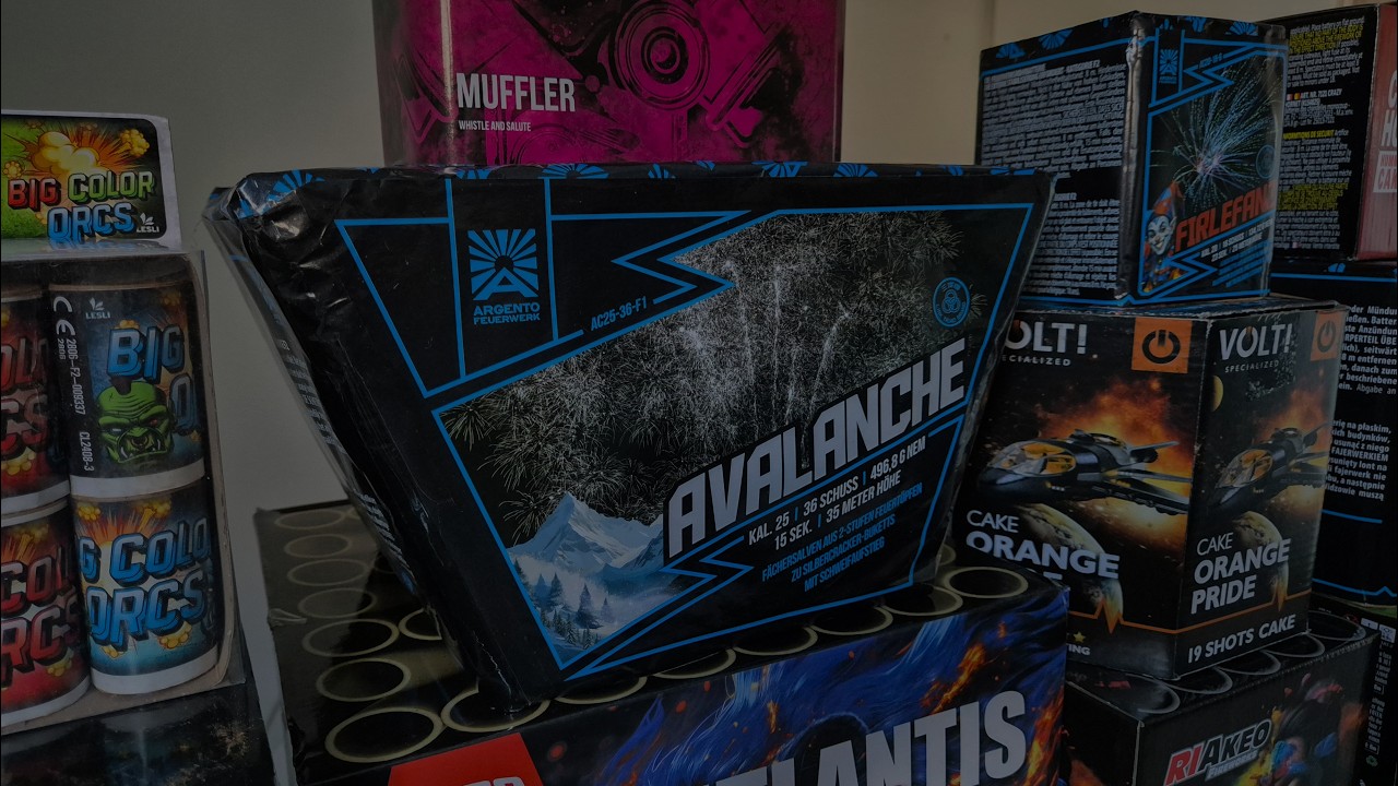 AVALANCHE | ARGENTO FEUERWERK | 36 SHOTS | STRAATFILMPJE | VUURWERK [4K]