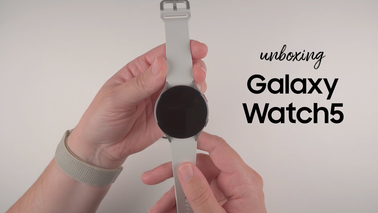 Распаковка Samsung Galaxy Watch 5 (44 мм, серебристый)