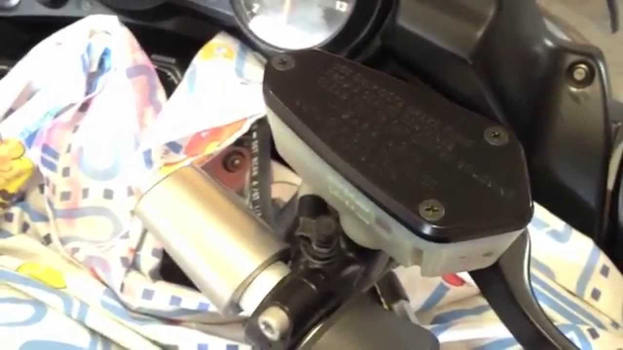Kawasaki C14 Brake Bleeding: Speed Bleeder Install