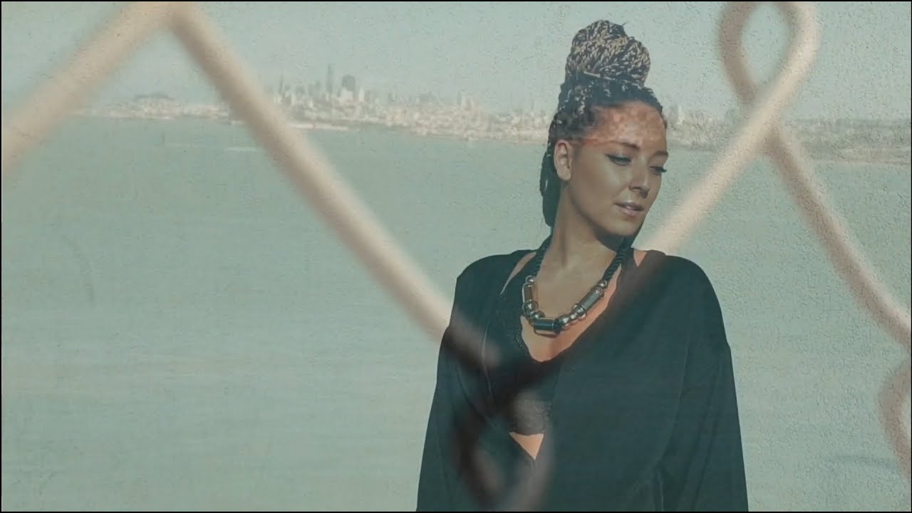 Robyn - Be mine (cover by Kristina Tran)