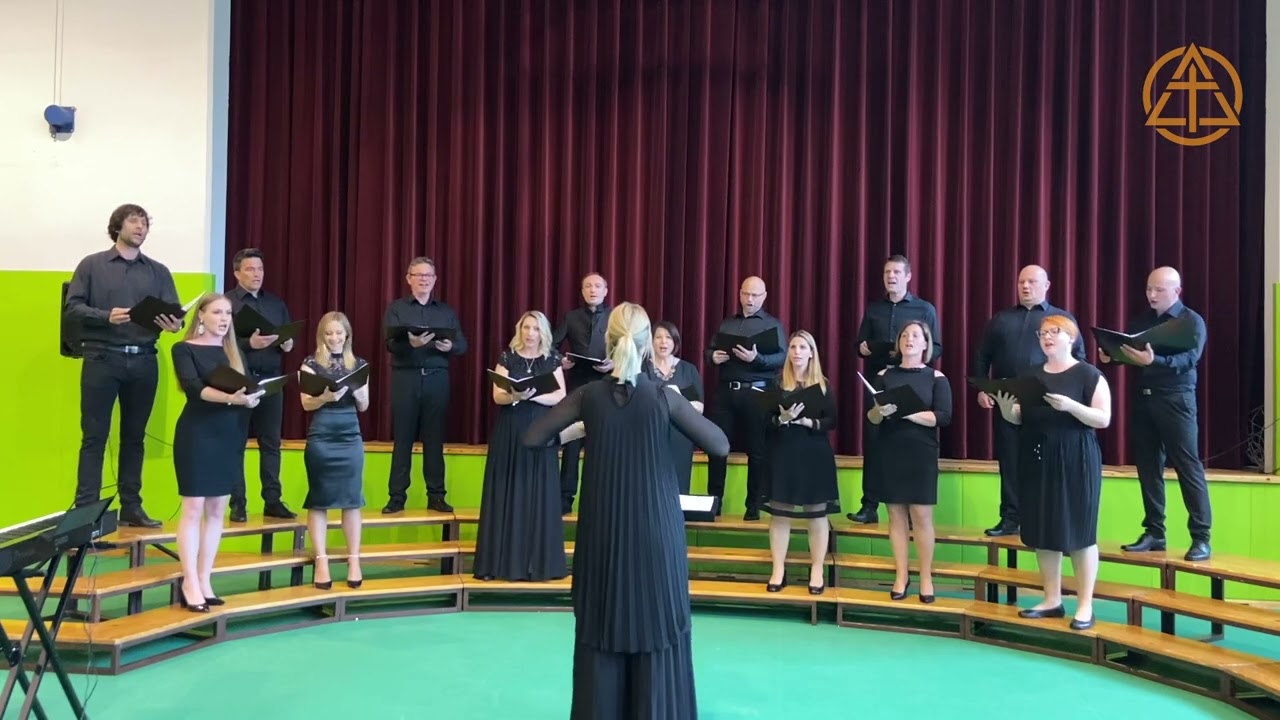 Skupina Dominik Dajte, dajte (Ljudska, priredba: Aldo Kumar)