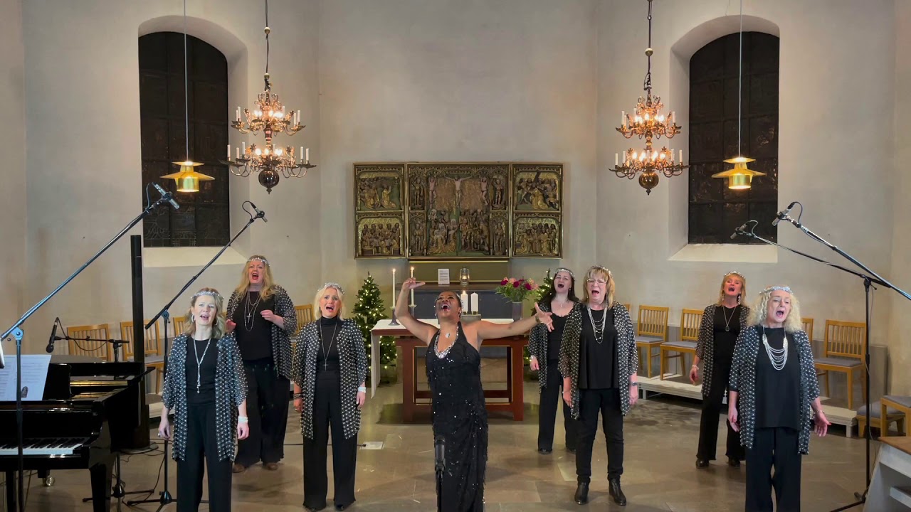 Total Praise (Gladys del Pilar med Gladness Singers)