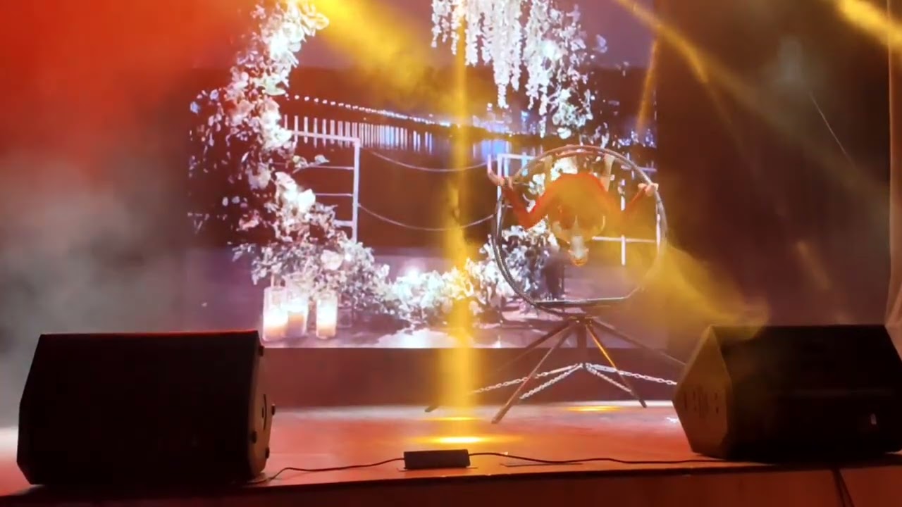 Бурдужа Валерія Партерне кільце Circus show 