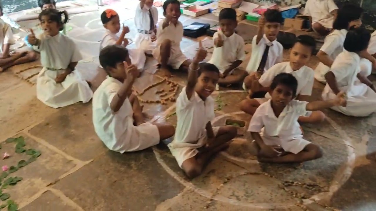 ಸಂಭ್ರಮ ಶನಿವಾರದ ಕುರಿತು ರಚಿಸಿದ ಸಣ್ಣ ಹಾಡು.