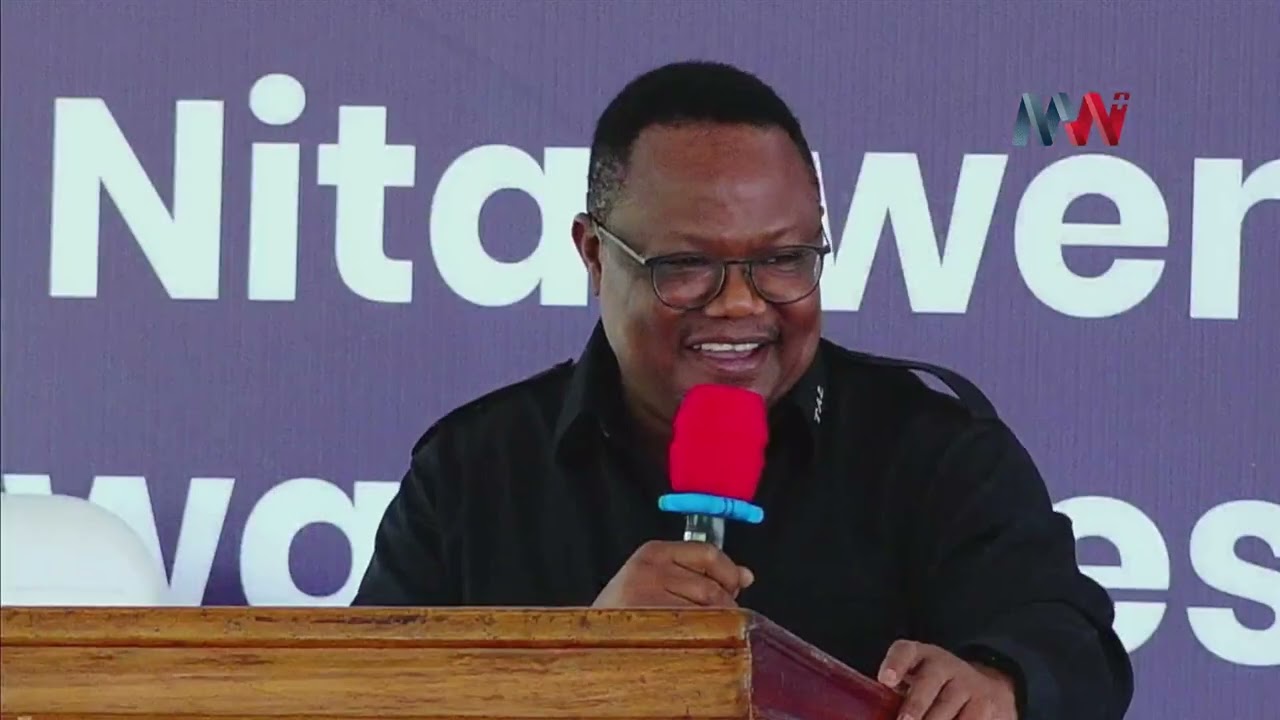 BALAA LA TUNDU LISSU MBELE YA WAOMBOLEZAJI MSIBANI KWA PROF. SARUNGI, AMTANIA MKE WA MAREHEMU
