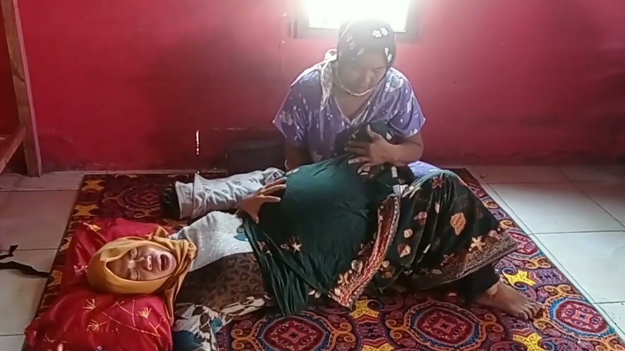 Melahirkan Kembar 5 Di Bantu Paraji Kampung// #dramamelahirkan