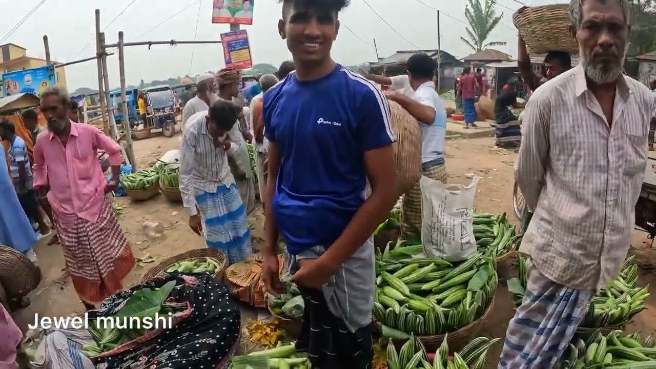 নরসিংদীর সবজির জন্য বিখ্যাত যোশর বাজার। নরসিংদীর বেগুন।