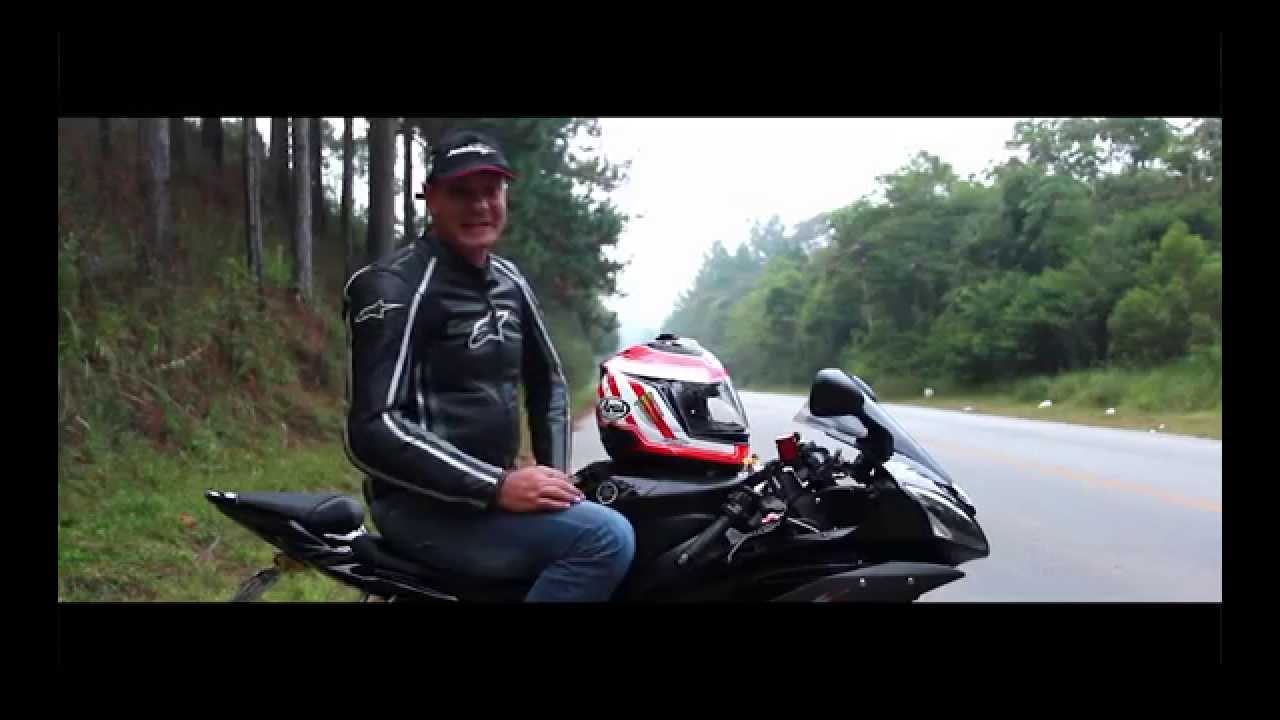 Super Ronco Yamaha R6 radicalizada com Jeskap GP Megafônica Titânio